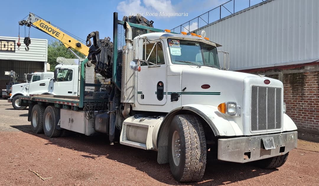 HIAB 330-6 Peterbilt 2004 - imagen 2