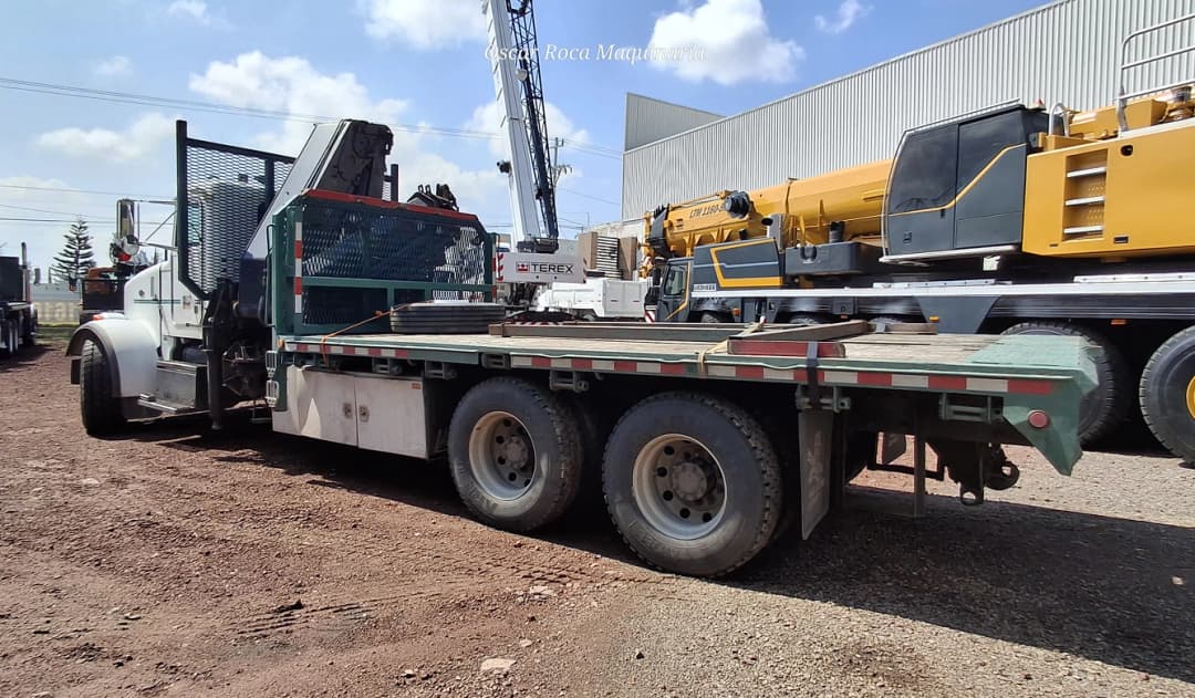 HIAB 330-6 Peterbilt 2004 - imagen 4