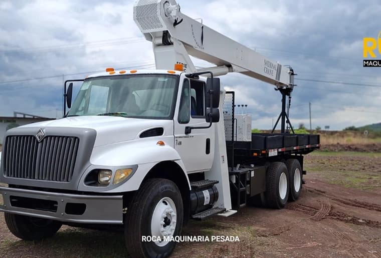 National Crane 21 TN